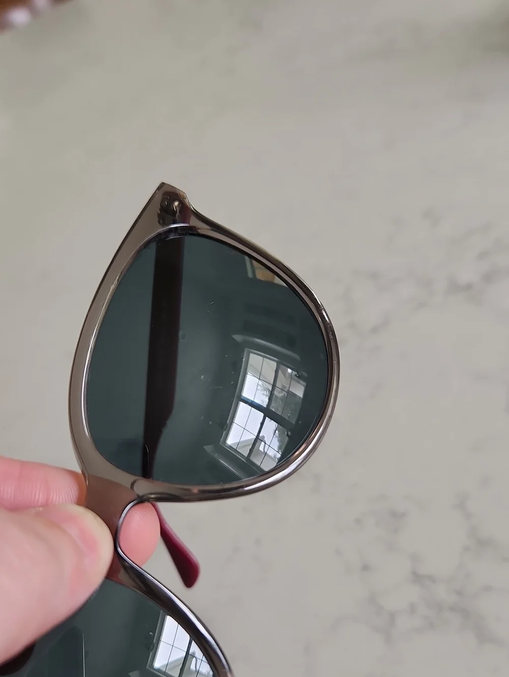Ray-Ban these ray